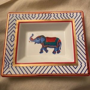 C Wonder Elephant key Catchall